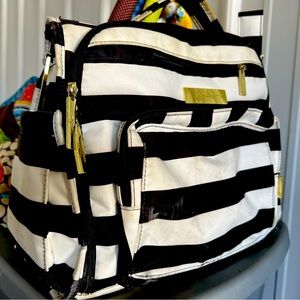 JuJuBe BFF diaper backpack/convertible bag “the First Lady”